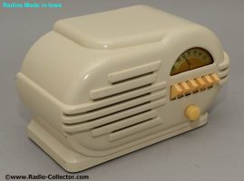 Belmont model 6d111, Radio made in Iowa