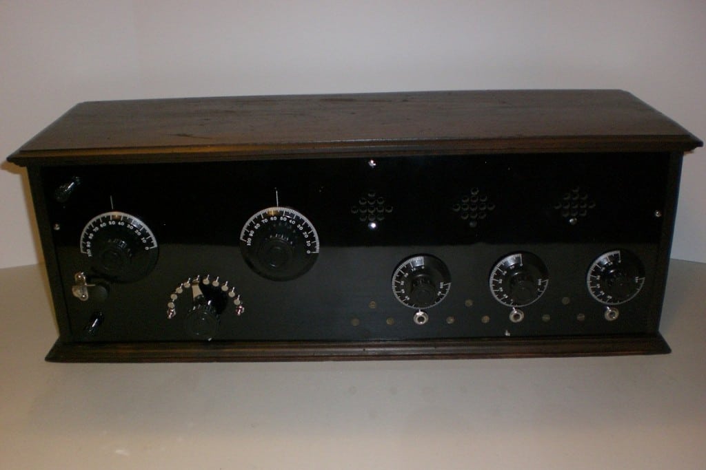 Gilfillan-Kit-Radio