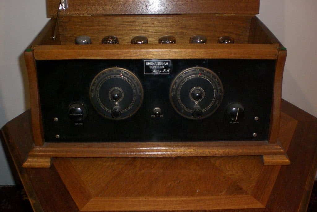 Henry Field Co. Shenandoah 6, 6 tube radio