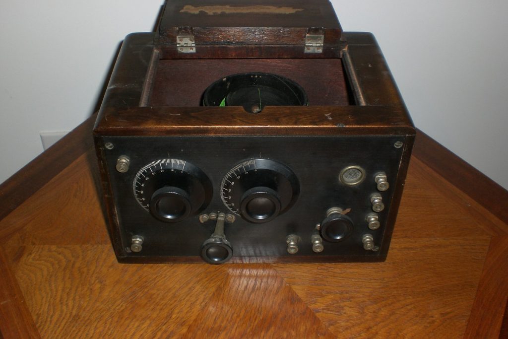 Monroe Type D-7 one tube radio