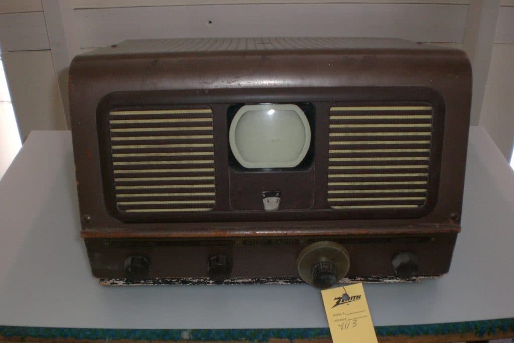 Pilot Model TV-37U