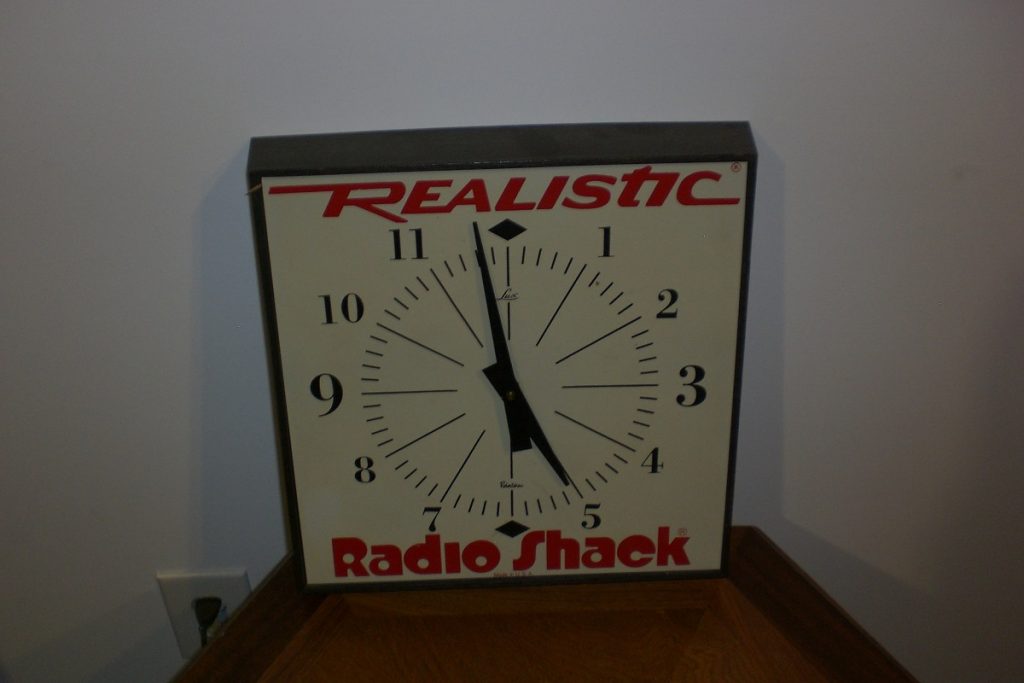 Radio Shack Realistic clock