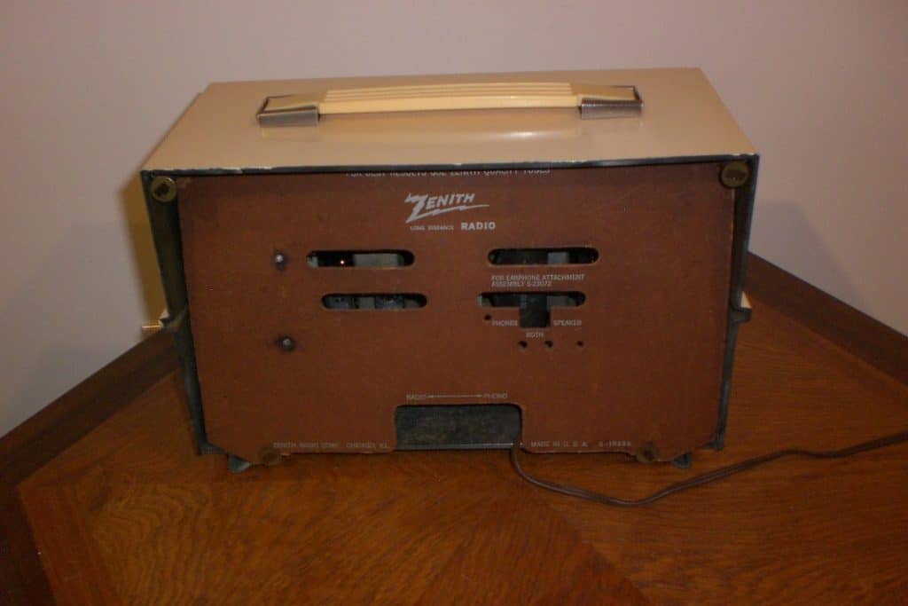 Zenith model R615W back view