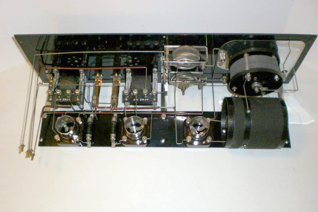 Rarely seen Pennsylvania Wireless model GT-2 chassis view