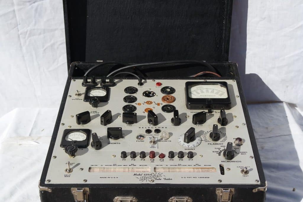 Hickok-539A-Tube-tester-front