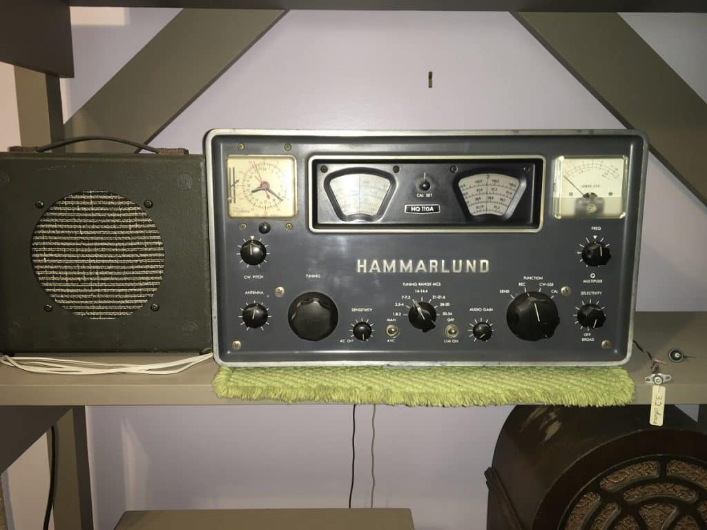 Hammarlund HQ110A and Unknown Speaker