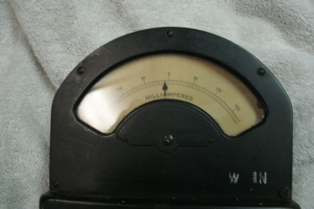 BRASS-WESTON-MIL-AMMETER-MODEL-264