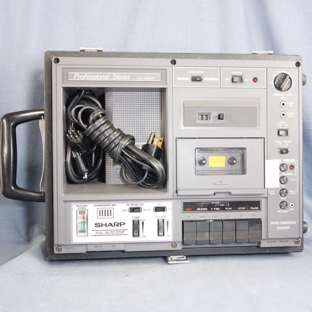 Sharp-Professional-Series-RD-685AV-Cassette-Tape-Recorder